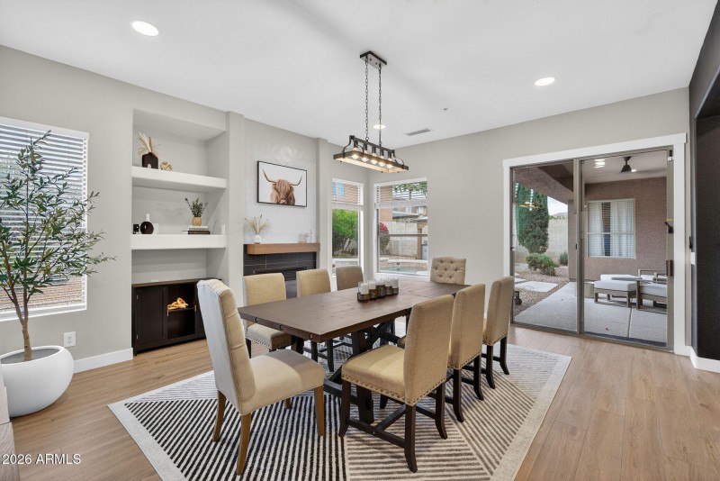 23-web-or-mls-43-E Smokehouse Trail