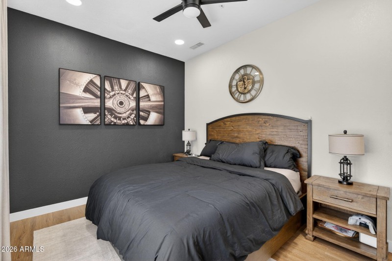 44-web-or-mls-17-E Smokehouse Trail