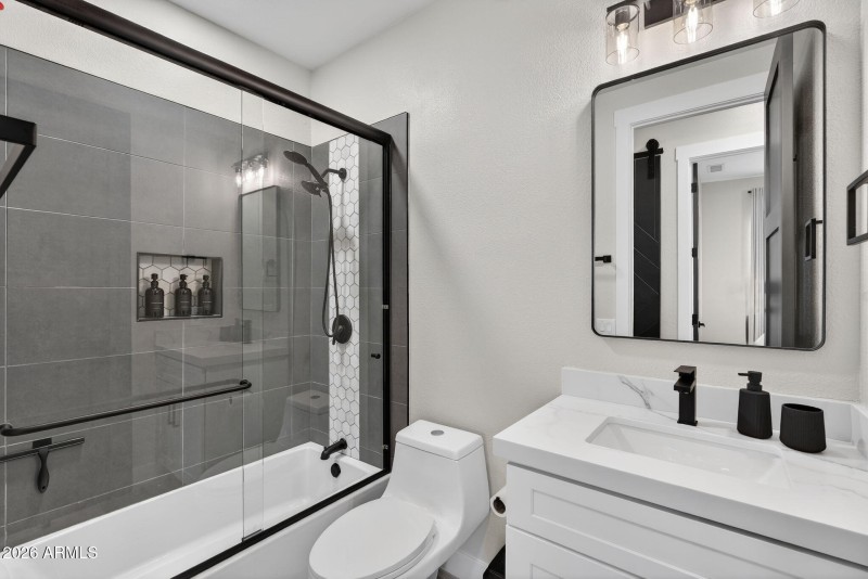 47-web-or-mls-12-E Smokehouse Trail