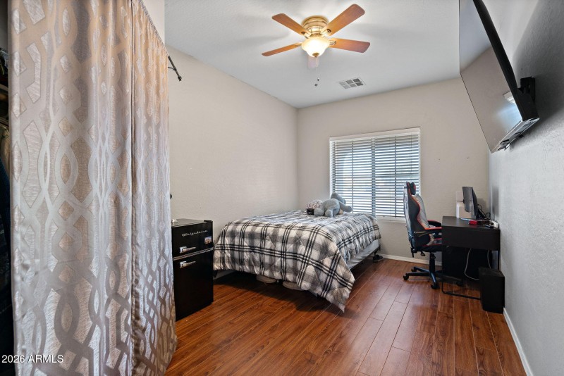 5-web-or-mls-1811 N Mandeville Ln-1