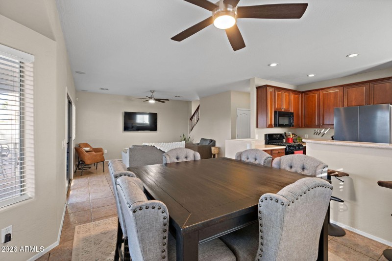 13-web-or-mls-1811 N Mandeville Ln-9