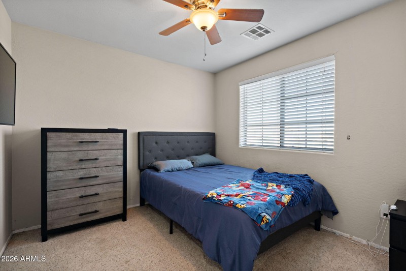 26-web-or-mls-1811 N Mandeville Ln-23