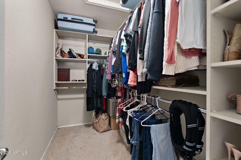 31-web-or-mls-1811 N Mandeville Ln-28