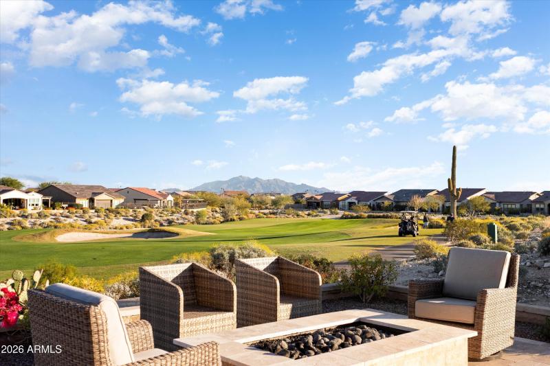 Mountain and Golf VIEWS!