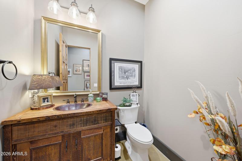 Half bath w/custom vanity