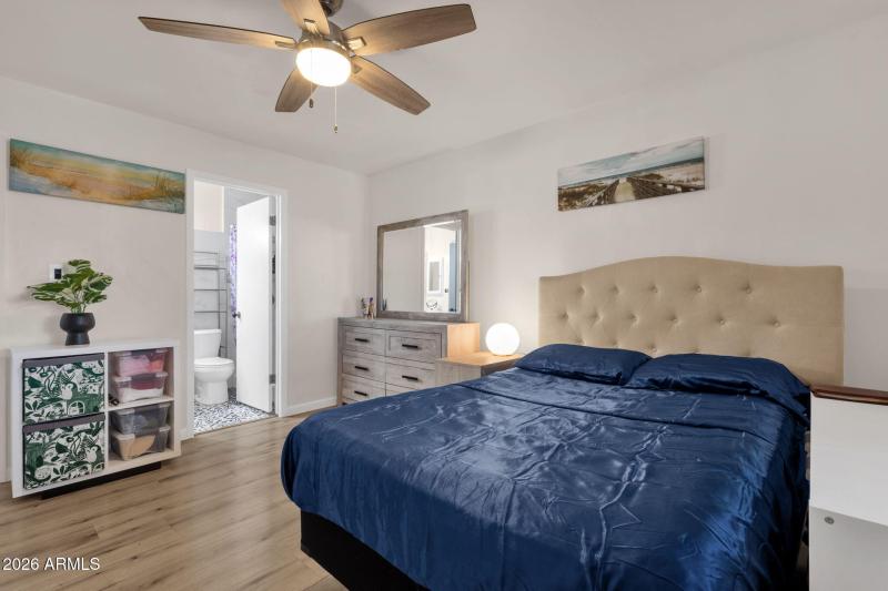 17-web-or-mls-2714-w-ellis-dr