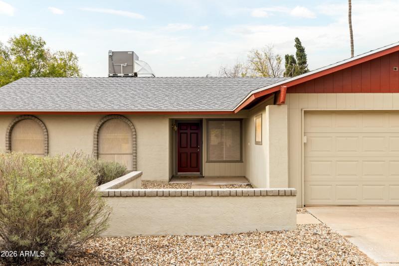 Front_of_Home_Photo_3