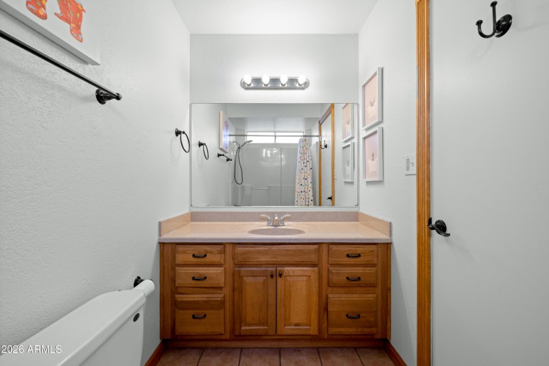 Guest_Bathroom_Photo_2