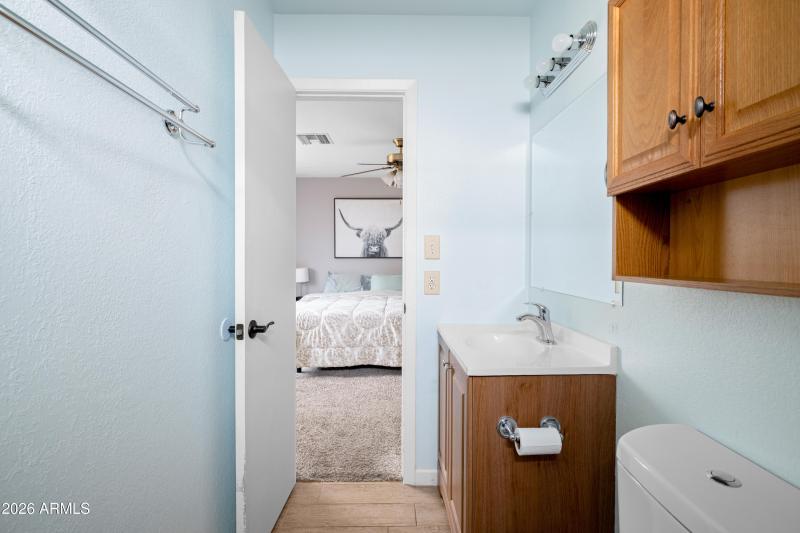 Primary_Bathroom_Photo_2