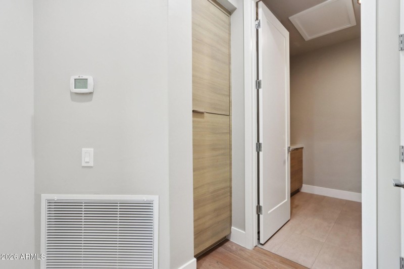 Extra cabinet & storage space