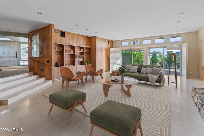 7310 N Highcliff Dr-28