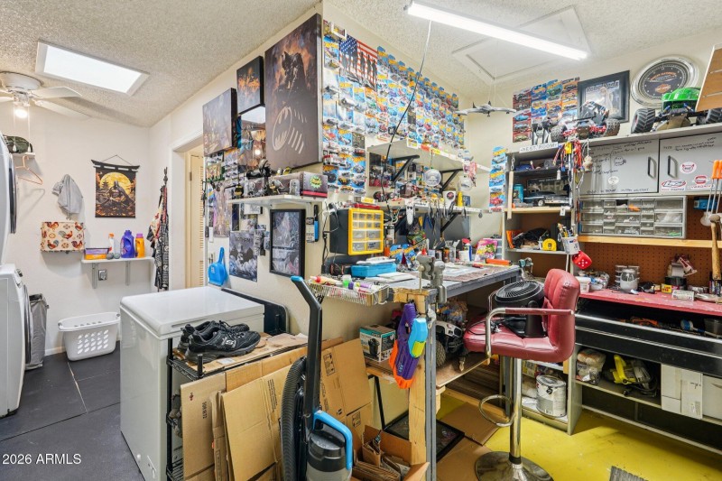 20-web-or-mls-W Tonada Dr-S1001-020