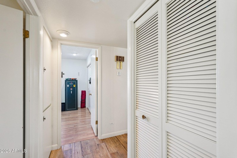 22-web-or-mls-W Tonada Dr-S1001-022