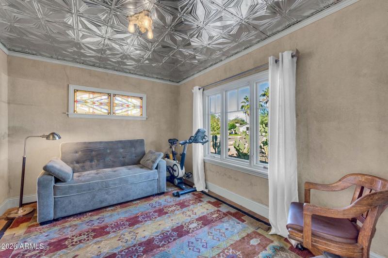 mls_1813 E Willetta St-35