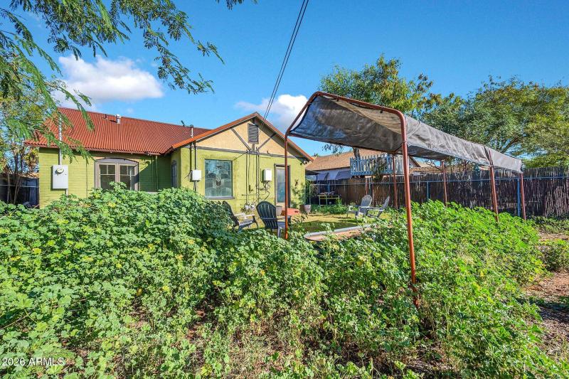 mls_1813 E Willetta St-37