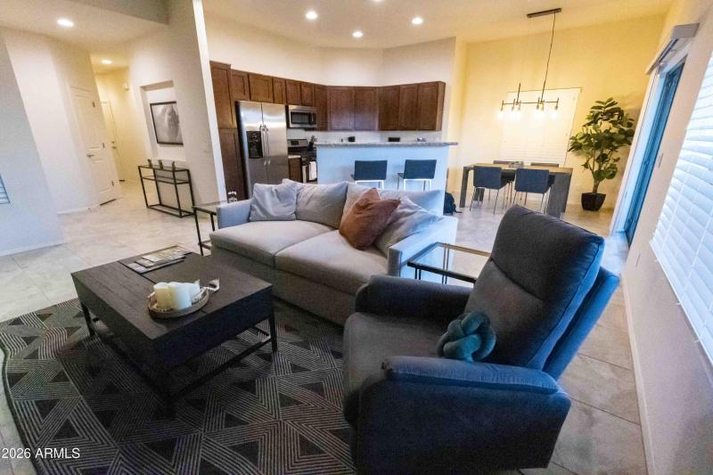 Danbury Living:Kitchen