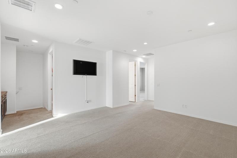 Spacious upstairs loft