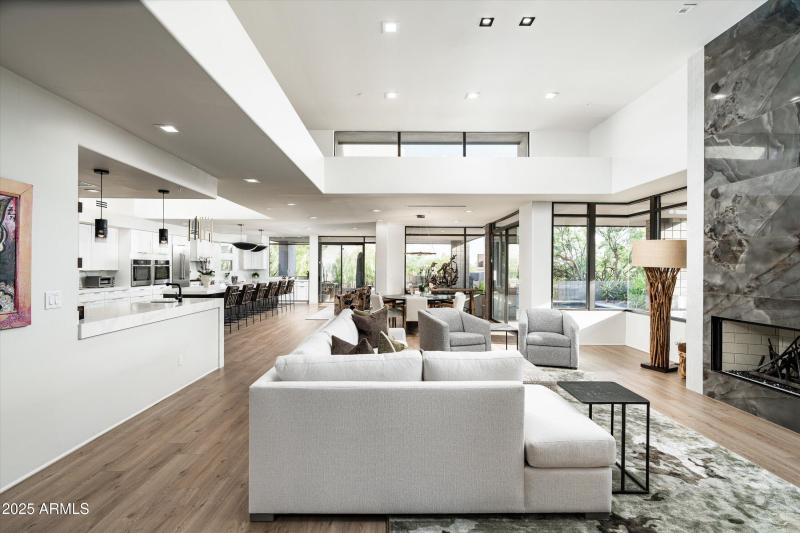 08-39621 N 107th Way (8 of 58)