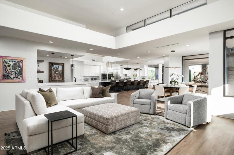 10-39621 N 107th Way (10 of 58)