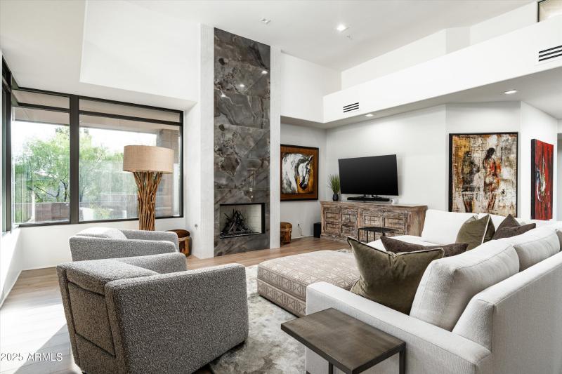 11-39621 N 107th Way (11 of 58)