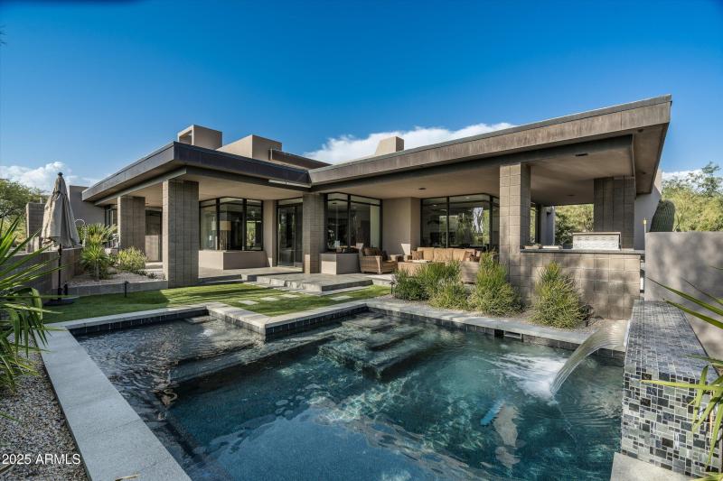 49-39621 N 107th Way (49 of 58)