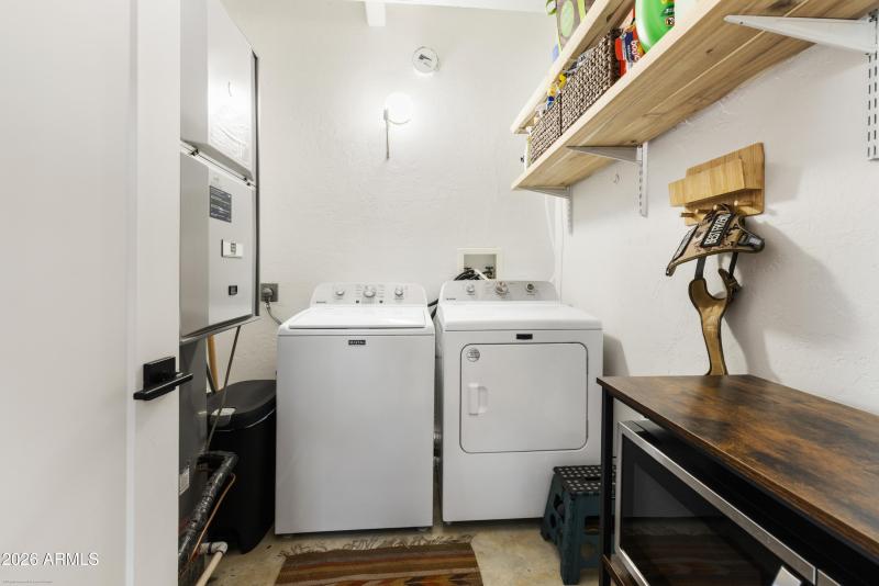 Laundry/utility room