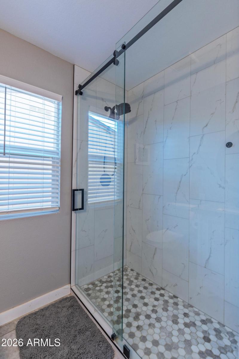 23658 North 36th Drive-print-016-001-mai