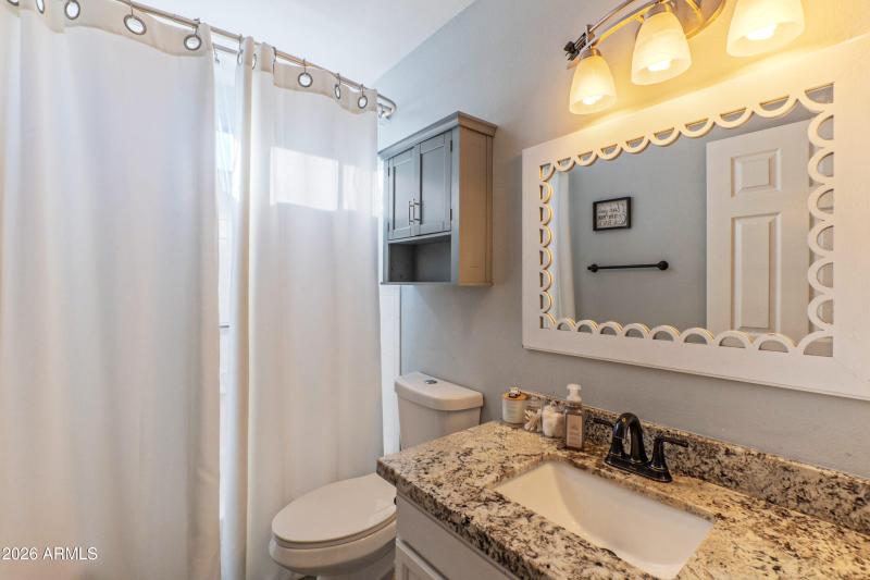 23658 North 36th Drive-print-018-012-gue