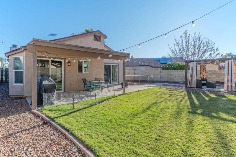 23658 North 36th Drive-print-020-005-bac