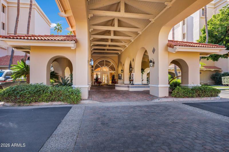 4200 N Miller Rd #321-26