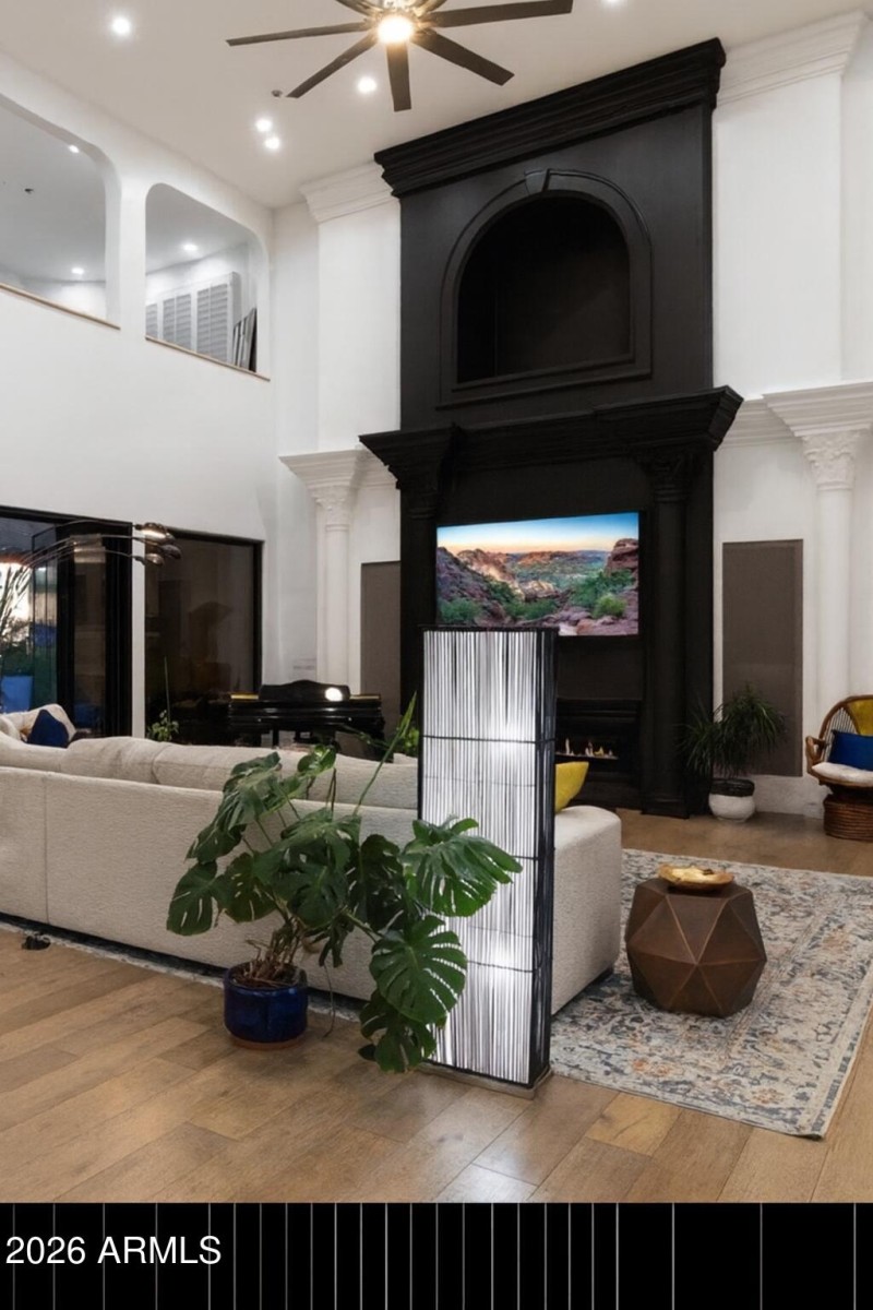 236B391B-3D0A-4B8C-BF4A-DC0D51669FAD