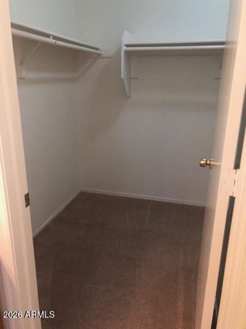 MasterBedroomCloset4044Hackamore