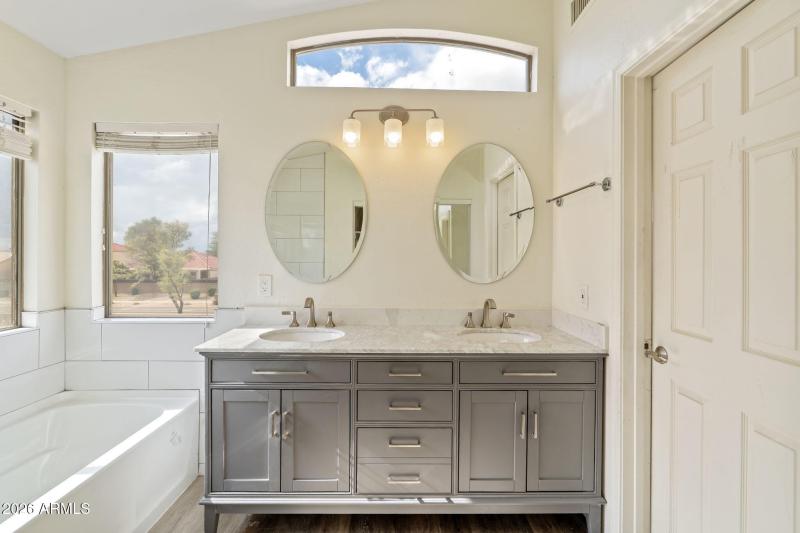 33-web-or-mls-DSC_8033