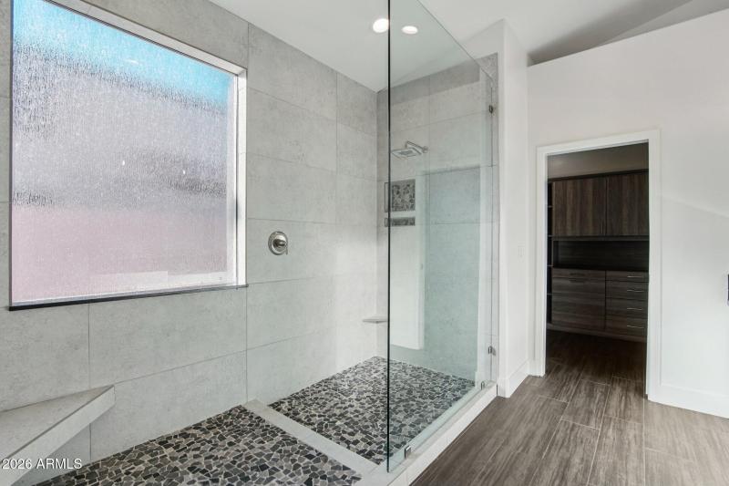 27-web-or-mls-W Firebird Dr-S1001-027