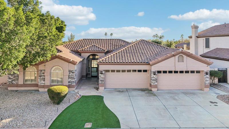 39-web-or-mls-W Firebird Dr-S1001-039