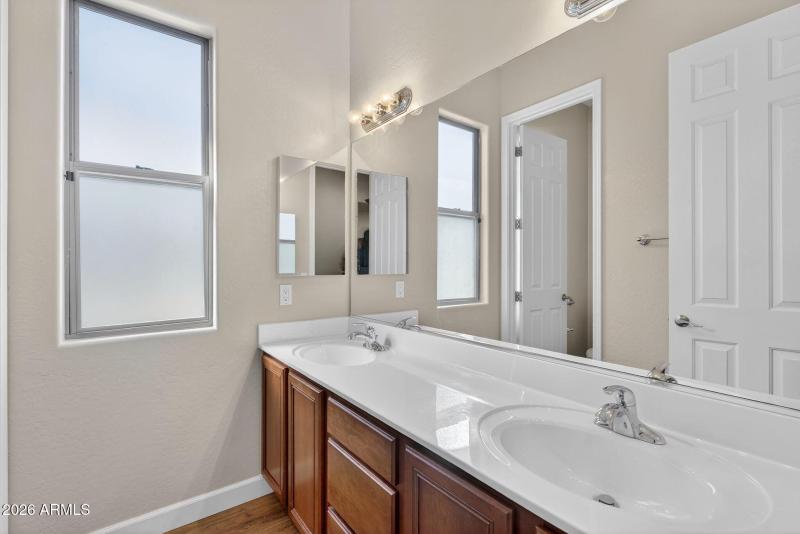 39-web-or-mls-DSC00333 (2)