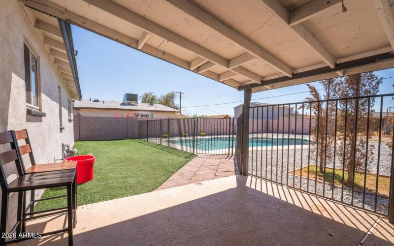 20240827233339993581000000-o