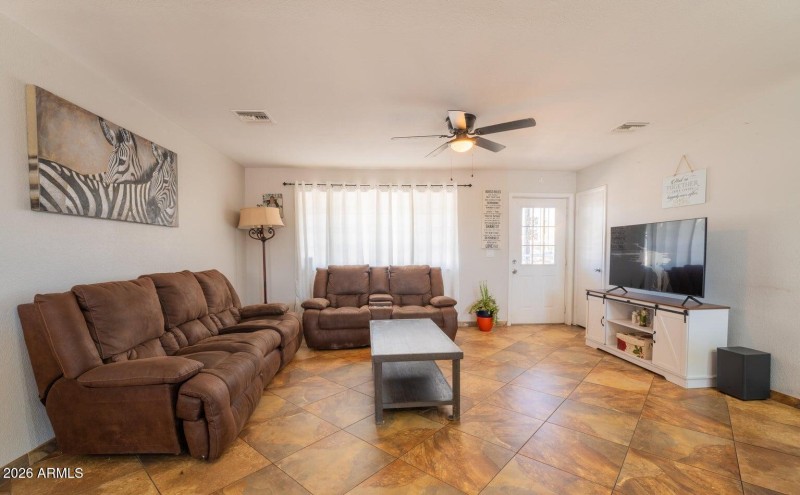 20240827232933943944000000-o