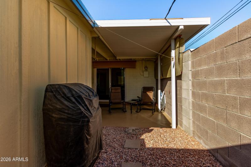 10409 covered patio