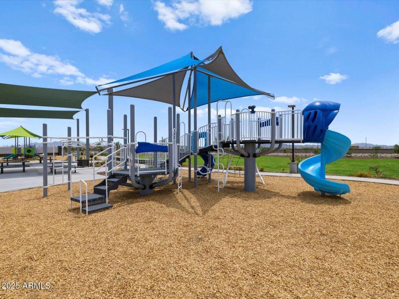 Allure Vista Community 21