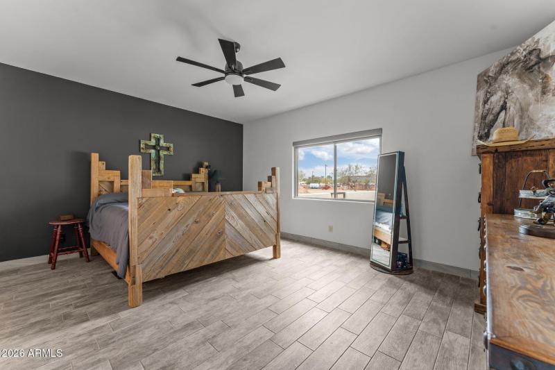 17-web-or-mls-DSC09566