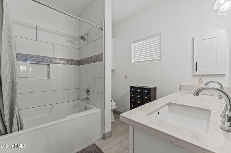 19-web-or-mls-DSC09576