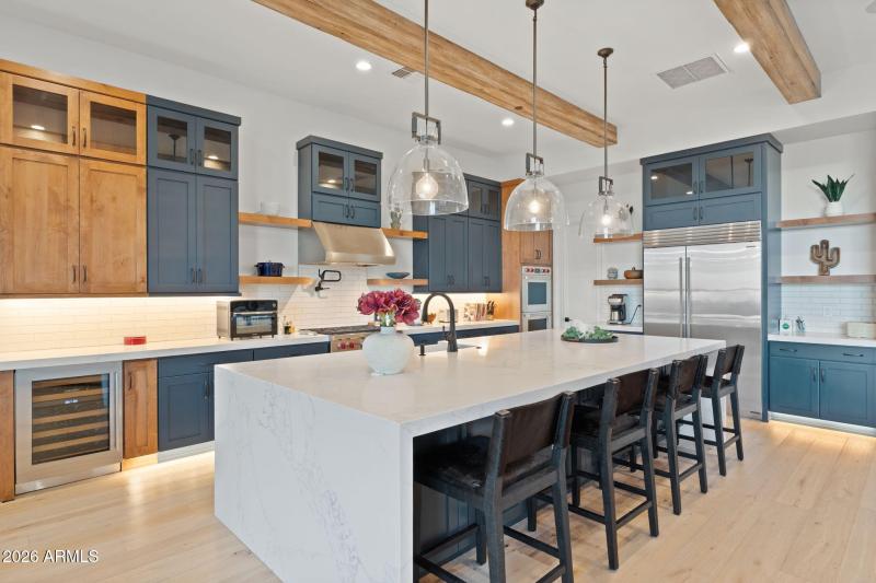 Spacious Kitchen Island