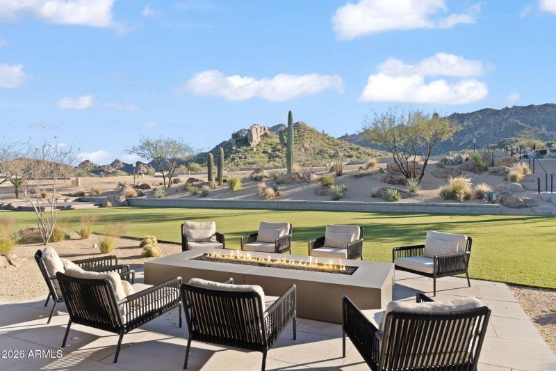 Views from Mountain House Lodge