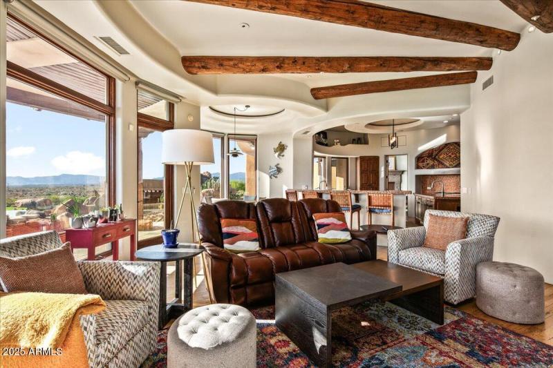 22-Family Room To Kitchen