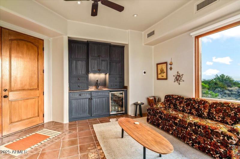 56-Guest House Living Area