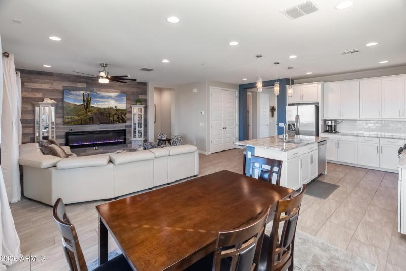 24786 N 172nd Ave-39