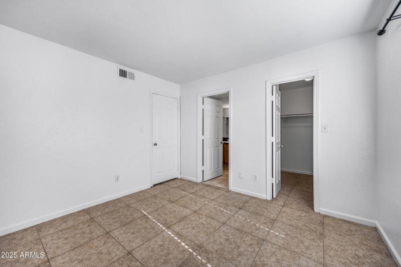 1241 N 48th St #114-9