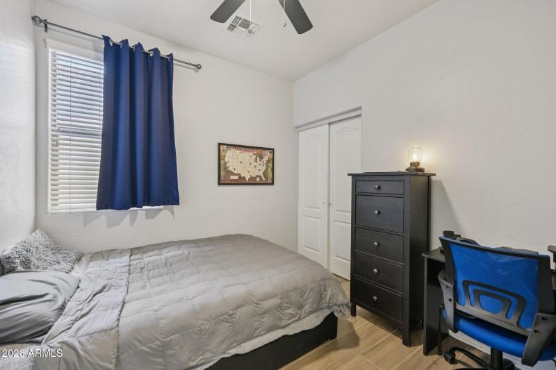 22-web-or-mls-S Bristol-S1008-022