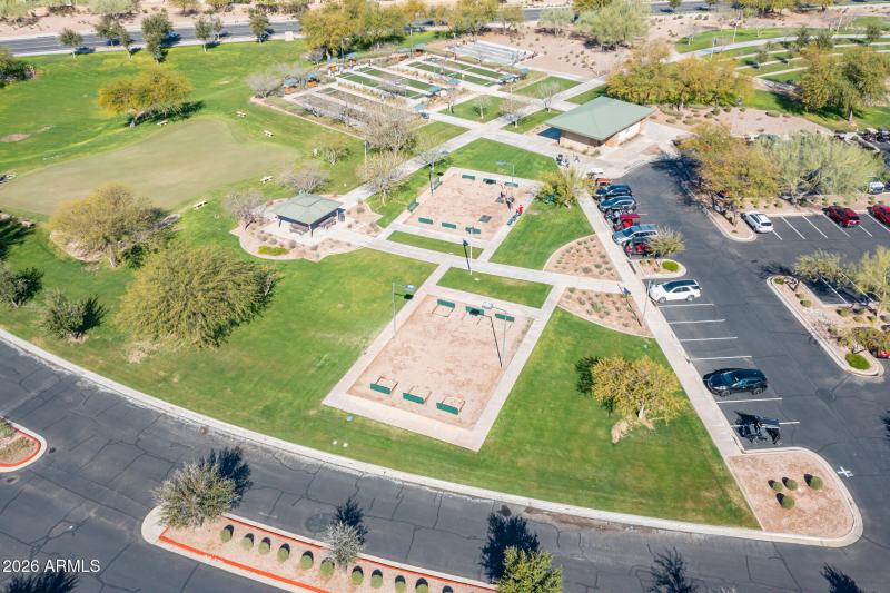 Community Bocce Ball and Horseshoe